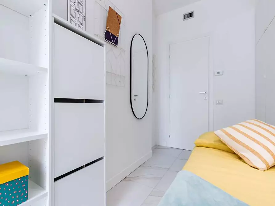 Immagine 2 di Camera in affitto  in Viale Bligny28 a Milano