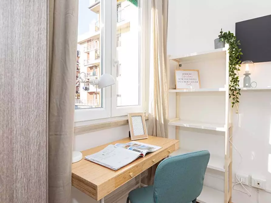 Immagine 2 di Camera in affitto  in Via Giuseppe Regaldi17 a Milano