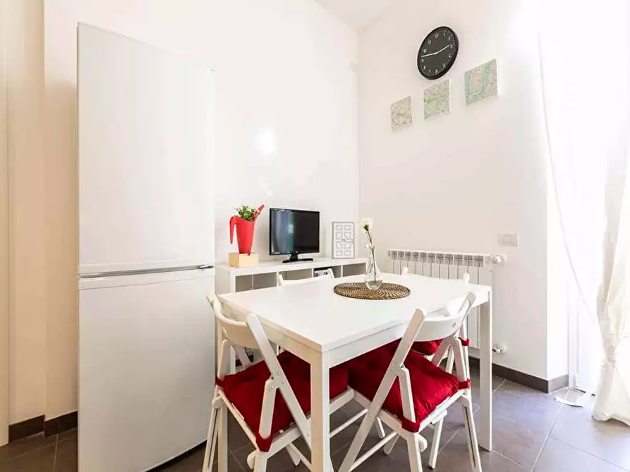 Immagine 6 di Camera in affitto  in Via Gardone5 a Milano