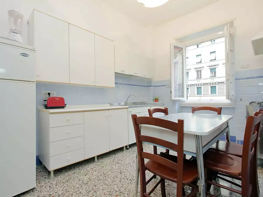 Immagine 9 di Appartamento in affitto  in Via Buccari11 a Roma