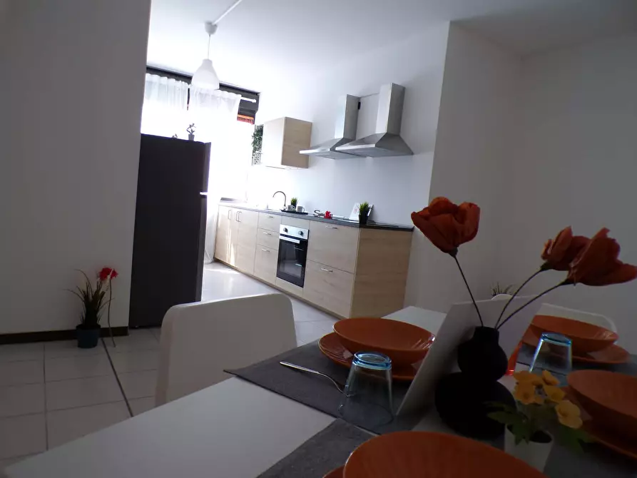 Immagine 7 di Camera in affitto  in Via Valentina Zambra11 a Trento