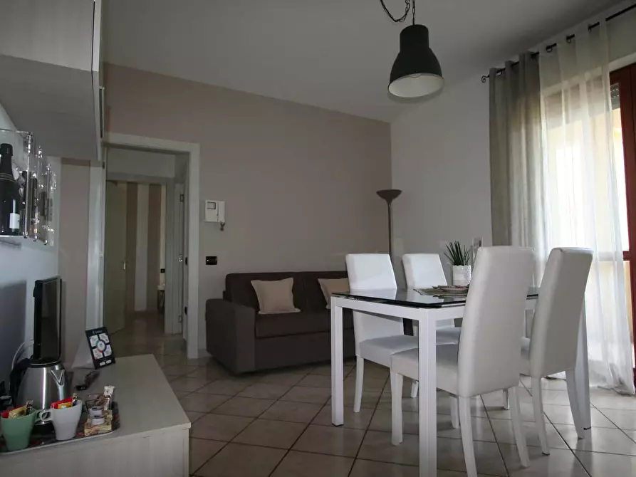 Immagine 1 di Appartamento in affitto  in Via Robecco81 a Cinisello Balsamo