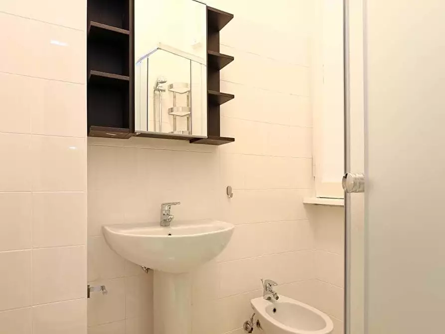 Immagine 48 di Camera in affitto  in Via Rodolfo Lanciani1 a Roma