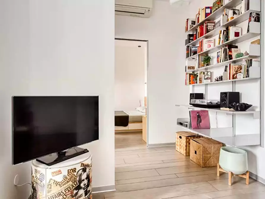 Immagine 16 di Appartamento in affitto  in Via Cusio5 a Milano