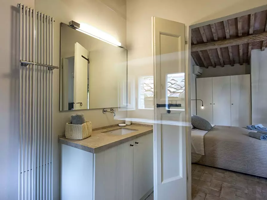 Immagine 46 di Appartamento in affitto  in Località Case Sparse a Cortona