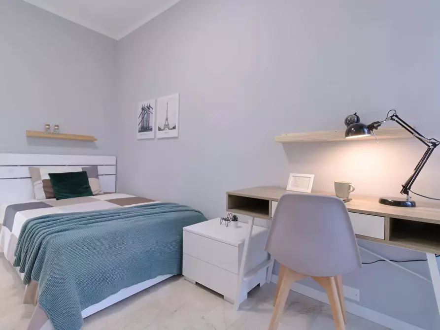 Immagine 2 di Camera in affitto  in Via Senatore Diogene Valotti22 a Brescia