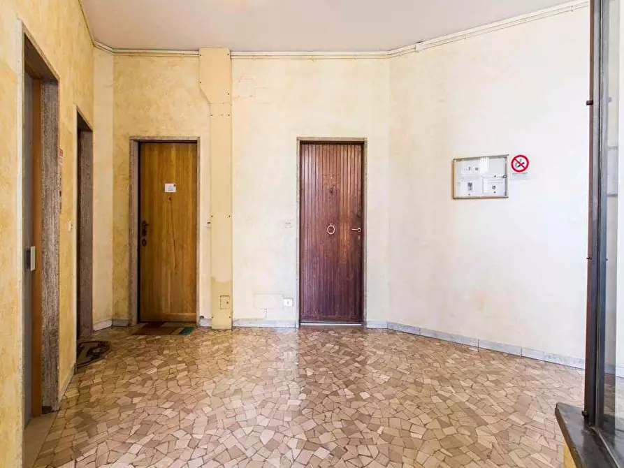 Immagine 12 di Camera in affitto  in Via Moncalvo31 a Milano