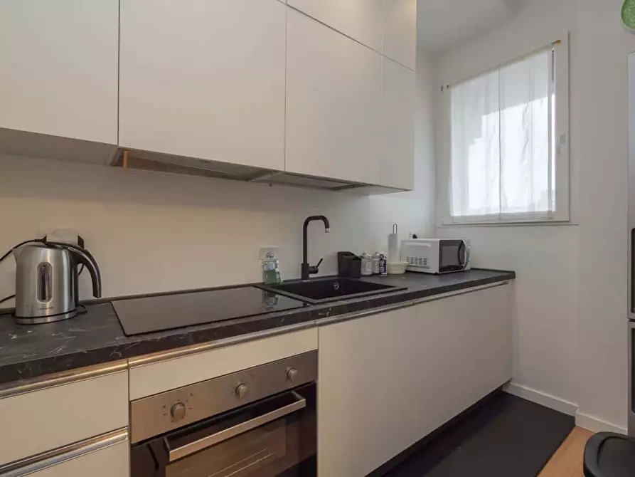 Immagine 9 di Appartamento in affitto  in Via Giovanni Scheiwiller5 a Milano