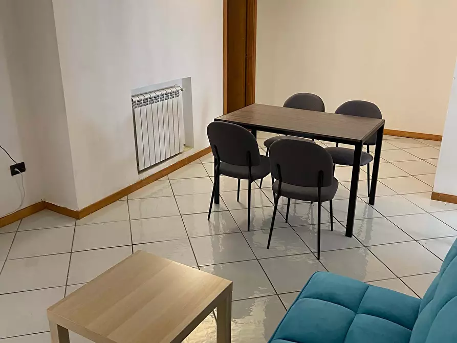 Immagine 1 di Appartamento in affitto  in Via dei Tribunali236 a Napoli