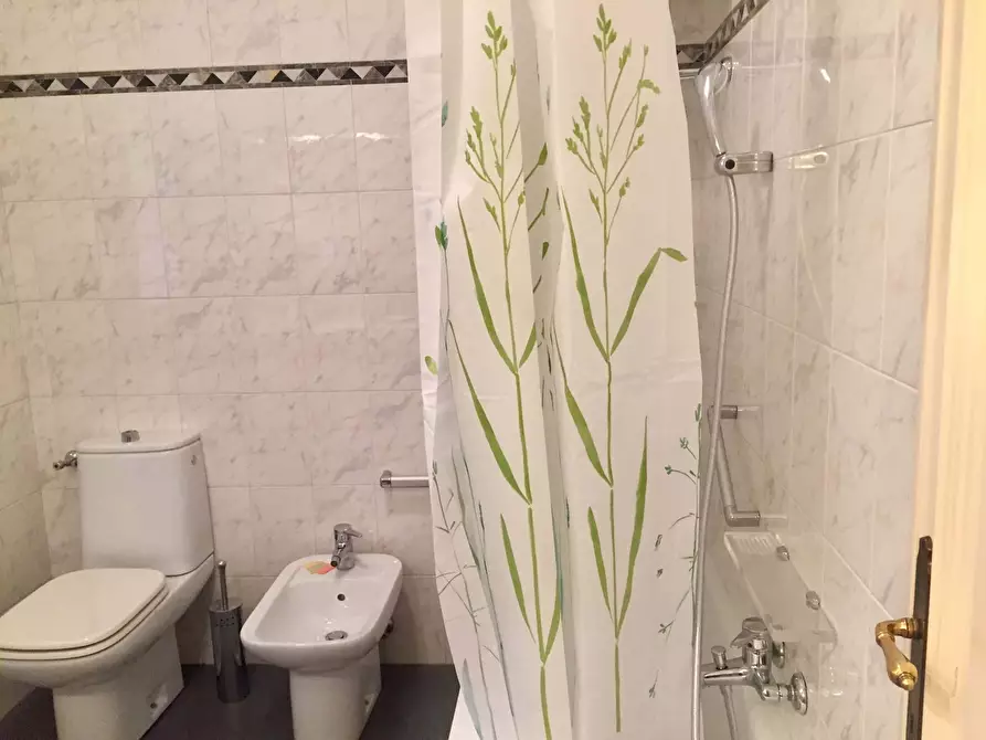 Immagine 10 di Camera in affitto  in Via Francesco Baracca2 a Firenze