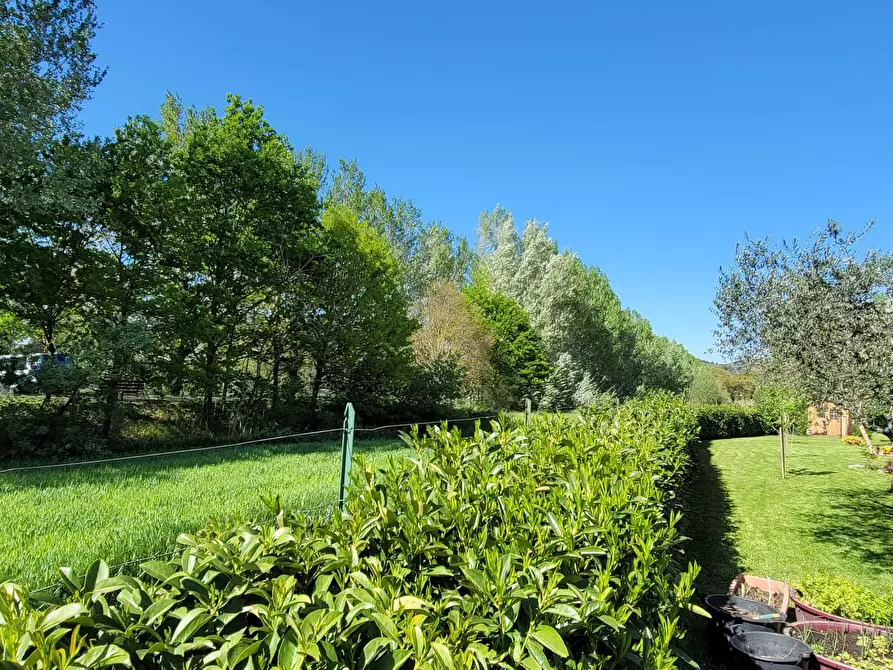 Immagine 21 di Appartamento in affitto  in Via dell'Industria33 a Deruta