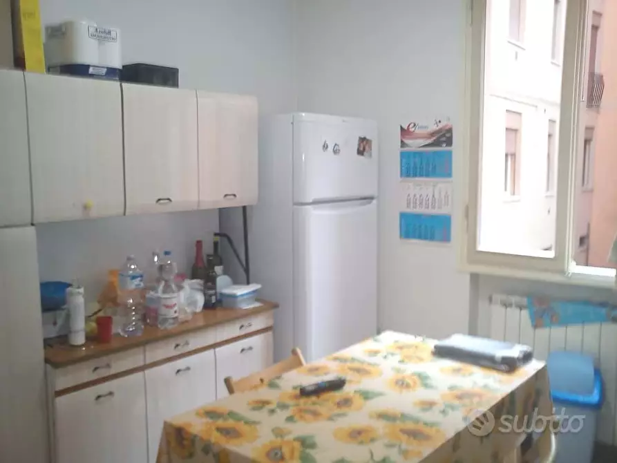 Immagine 6 di Camera in affitto  in Via Fratelli Salvioli2 a Modena