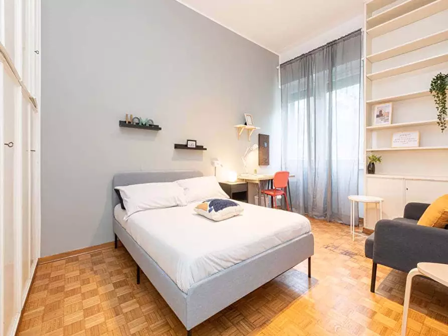 Immagine 25 di Camera in affitto  in Viale Emilio Caldara46 a Milano