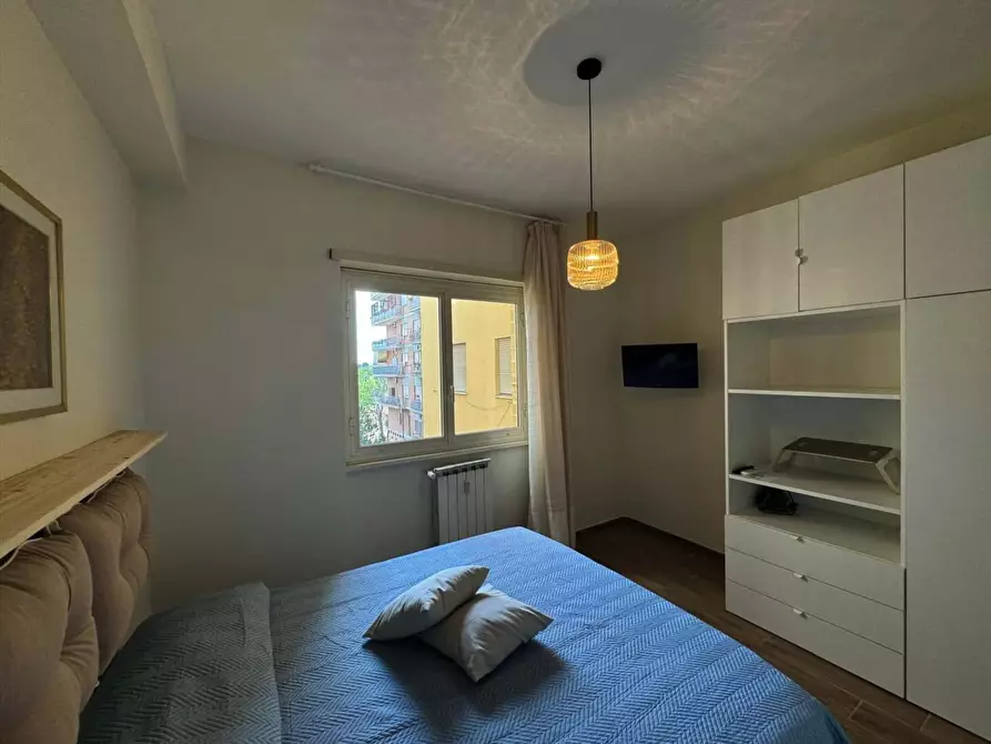 Immagine 6 di Appartamento in affitto  in Via Cairano11 a Roma