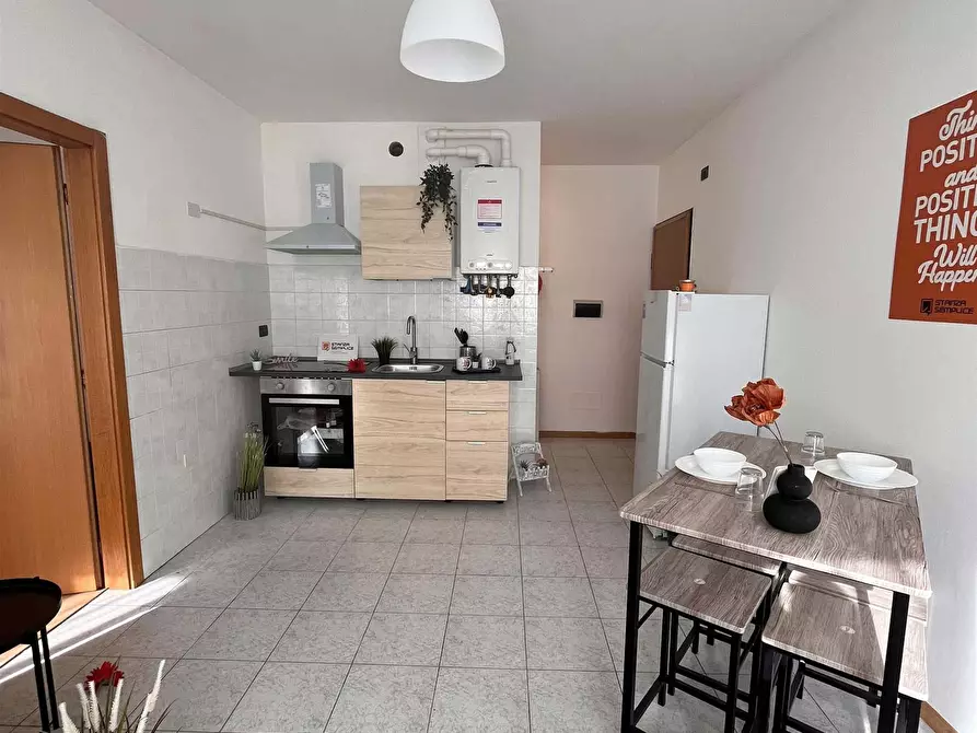 Immagine 23 di Camera in affitto  in Via IV Novembre112 a Trento