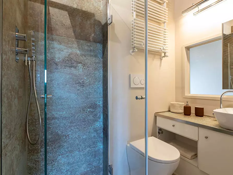 Immagine 39 di Appartamento in affitto  in Località Torreone95 a Cortona