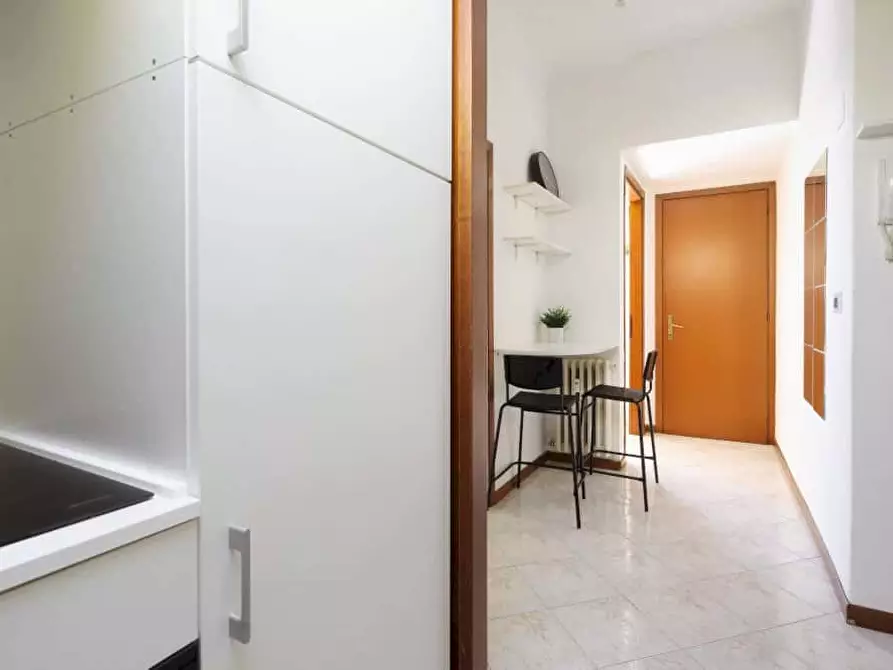 Immagine 13 di Camera in affitto  in Via Vigevano22 a Milano