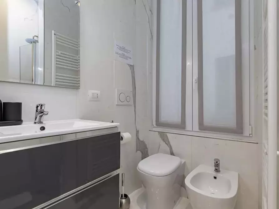 Immagine 25 di Appartamento in affitto  in Via della Moscova27 a Milano