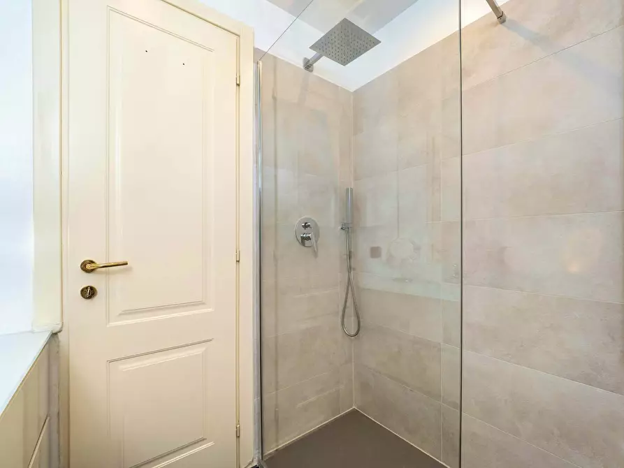 Immagine 35 di Appartamento in affitto  in Piazza XXV Aprile a Milano