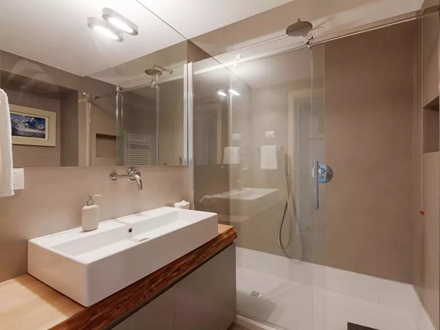 Immagine 19 di Appartamento in affitto  in Corso Como9 a Milano