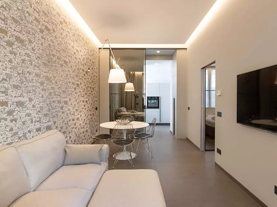 Immagine 39 di Appartamento in affitto  in Via Guido D'Arezzo8 a Milano