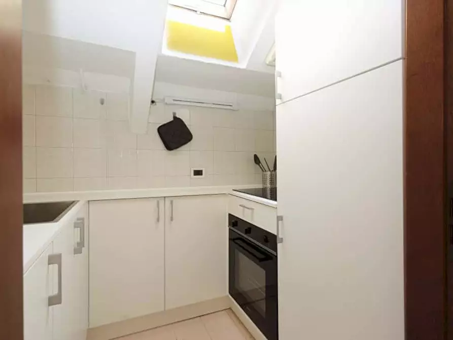 Immagine 11 di Camera in affitto  in Via Vigevano22 a Milano