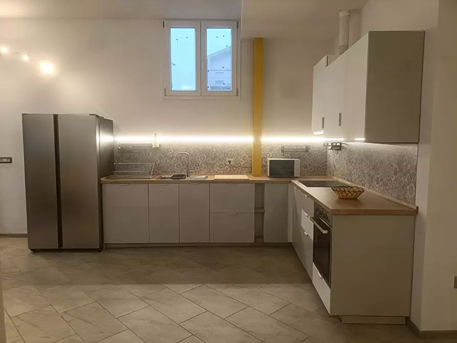 Immagine 12 di Camera in affitto  in Via Castellammare13 a Milano