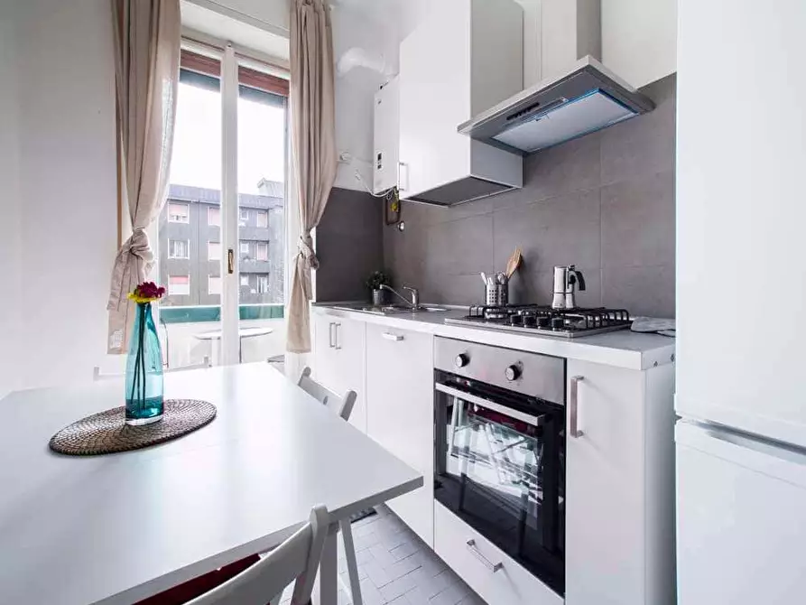 Immagine 11 di Camera in affitto  in Via Raffaello Bertieri1 a Milano