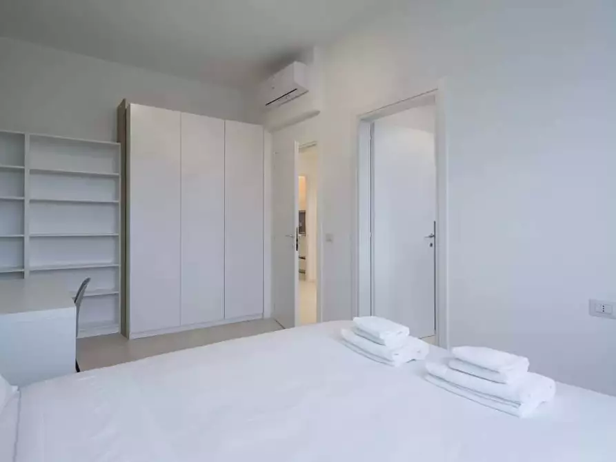 Immagine 23 di Appartamento in affitto  in Via Lodovico Il Moro114 a Milano