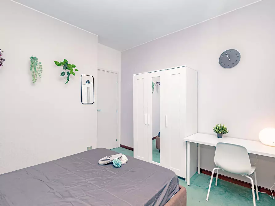 Immagine 4 di Camera in affitto  in Via Francesco Caracciolo77 a Milano