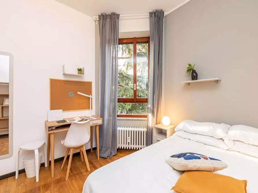 Immagine 4 di Camera in affitto  in Viale Tibaldi54 a Milano