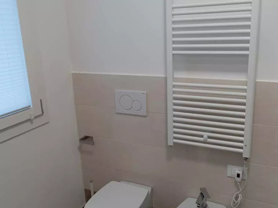 Immagine 10 di Camera in affitto  in Via Vecchia66 a Padova