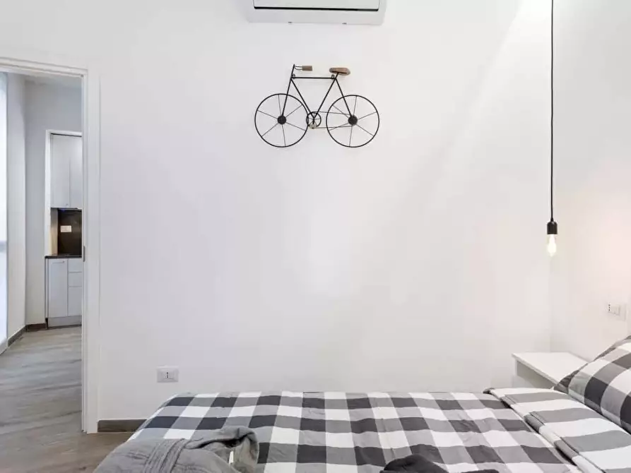 Immagine 10 di Appartamento in affitto  in Via Santa Sofia29 a Milano