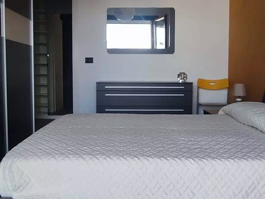 Immagine 12 di Appartamento in affitto  in Via Luigi de Marchi79 a Roma