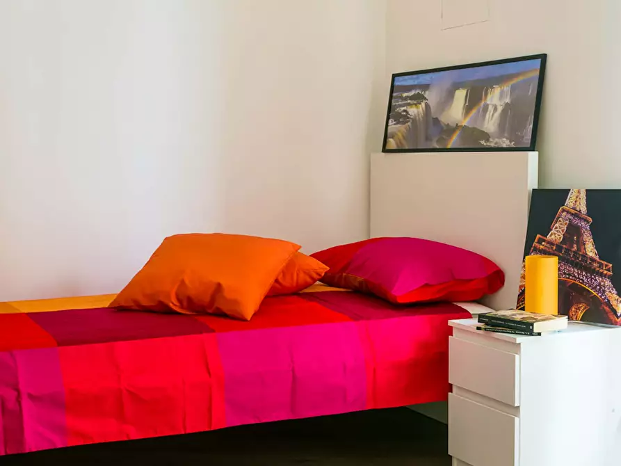 Immagine 1 di Camera in affitto  in Via San Paolo a Torino