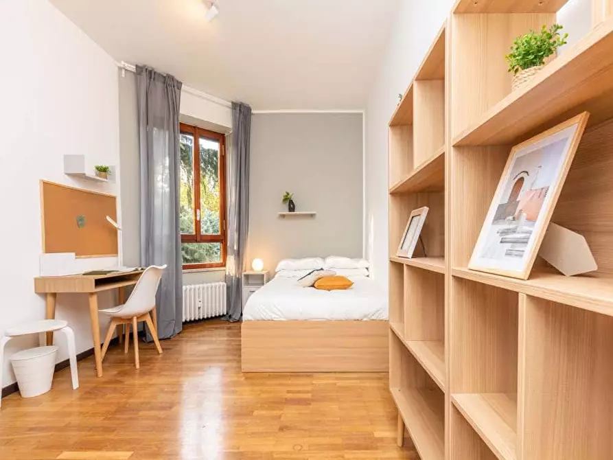 Immagine 5 di Camera in affitto  in Viale Tibaldi54 a Milano