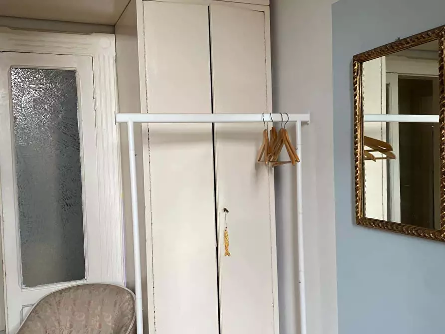 Immagine 4 di Camera in affitto  in Via Carlo Pisacane47 a Roma