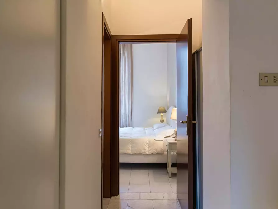 Immagine 6 di Appartamento in affitto  in Via Vigevano a Milano