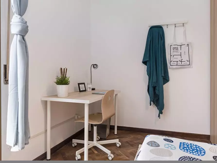 Immagine 4 di Camera in affitto  in Viale Giovanni Vicini20 a Bologna