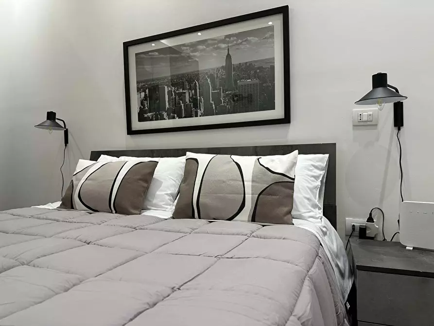 Immagine 12 di Appartamento in affitto  in Salita San Maria Apparente4 a Napoli