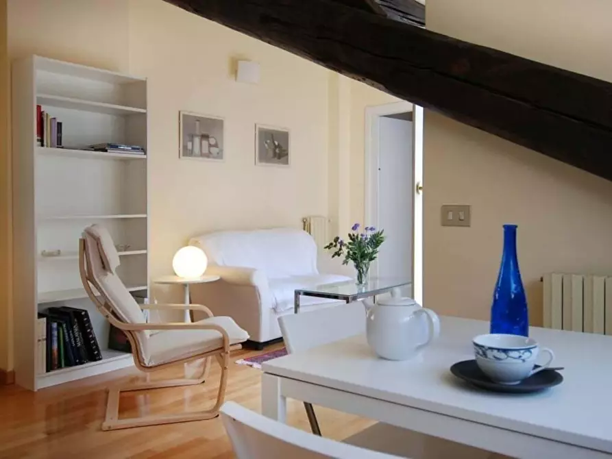 Immagine 16 di Appartamento in affitto  in Via Disciplini17 a Milano