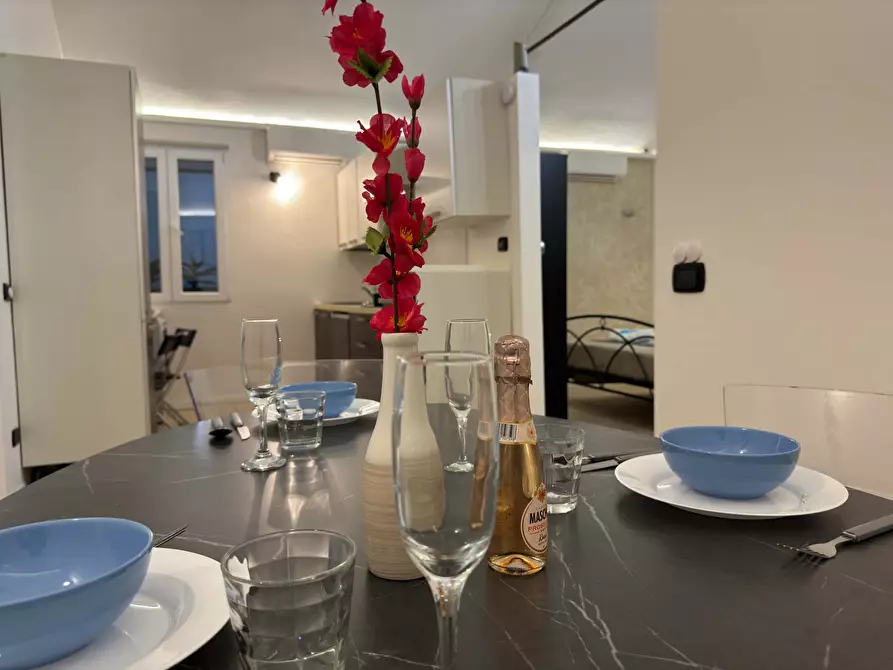 Immagine 1 di Appartamento in affitto  in Via Giuseppe Brambilla9 a Como