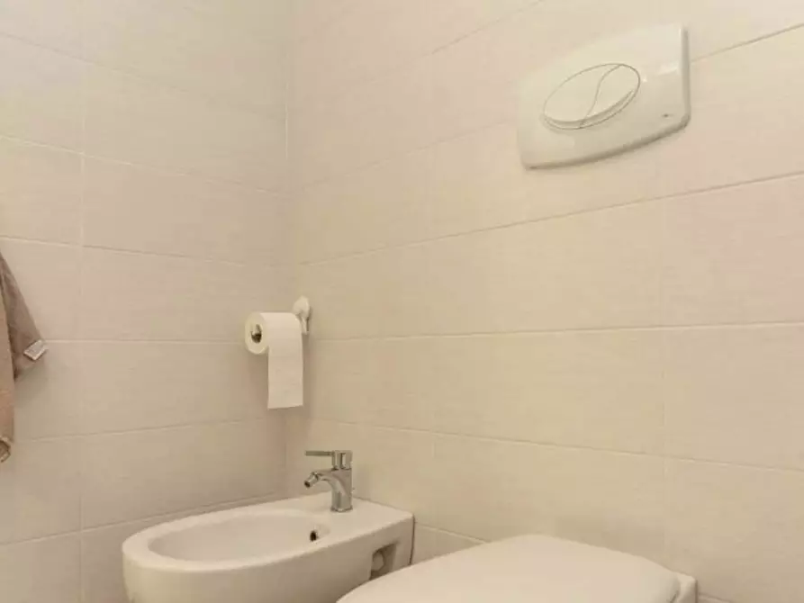 Immagine 23 di Appartamento in affitto  in Via Clitumno a Milano