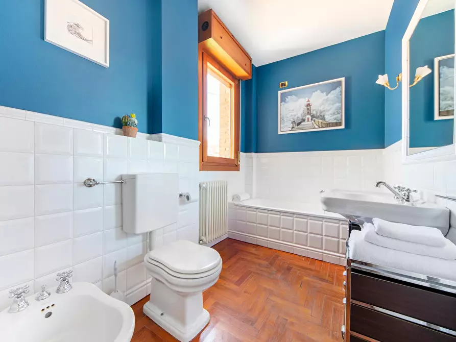 Immagine 19 di Appartamento in affitto  in Via Battindarno13 a Bologna