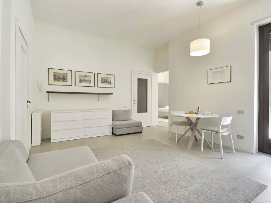 Immagine 4 di Appartamento in affitto  in Via Vincenzo Monti55 a Milano