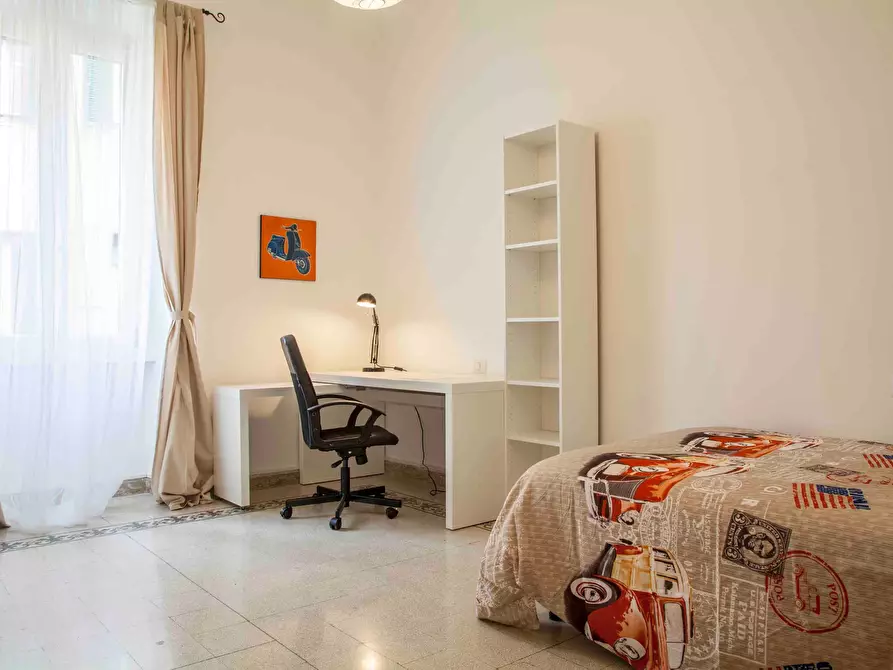Immagine 2 di Camera in affitto  in Via Treviso43 a Roma