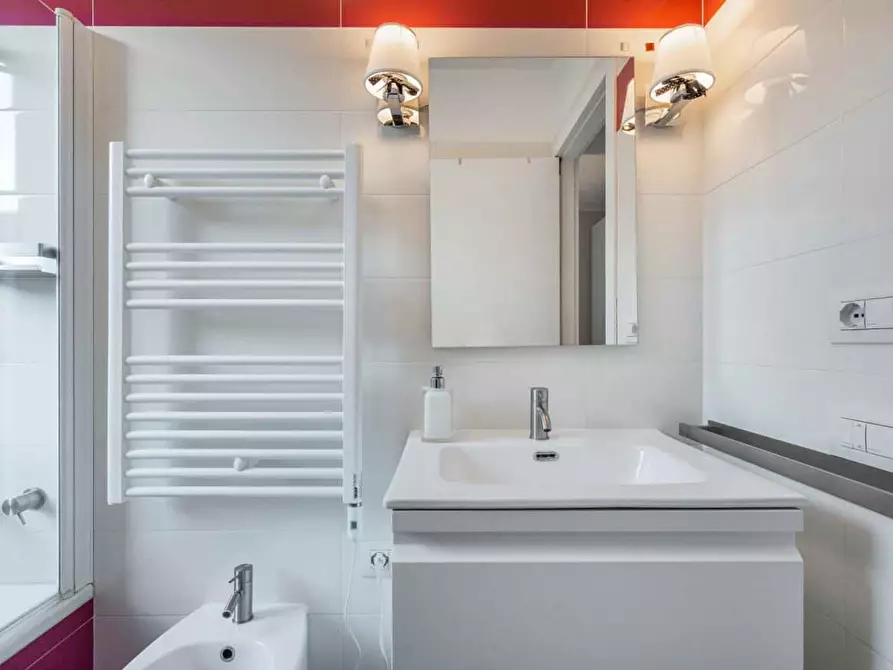 Immagine 32 di Appartamento in affitto  in Via Maestri Campionesi16 a Milano