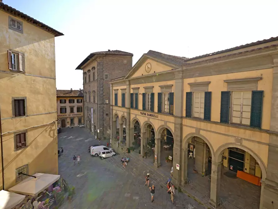 Immagine 2 di Appartamento in affitto  in Piazza Luca Signorelli a Cortona