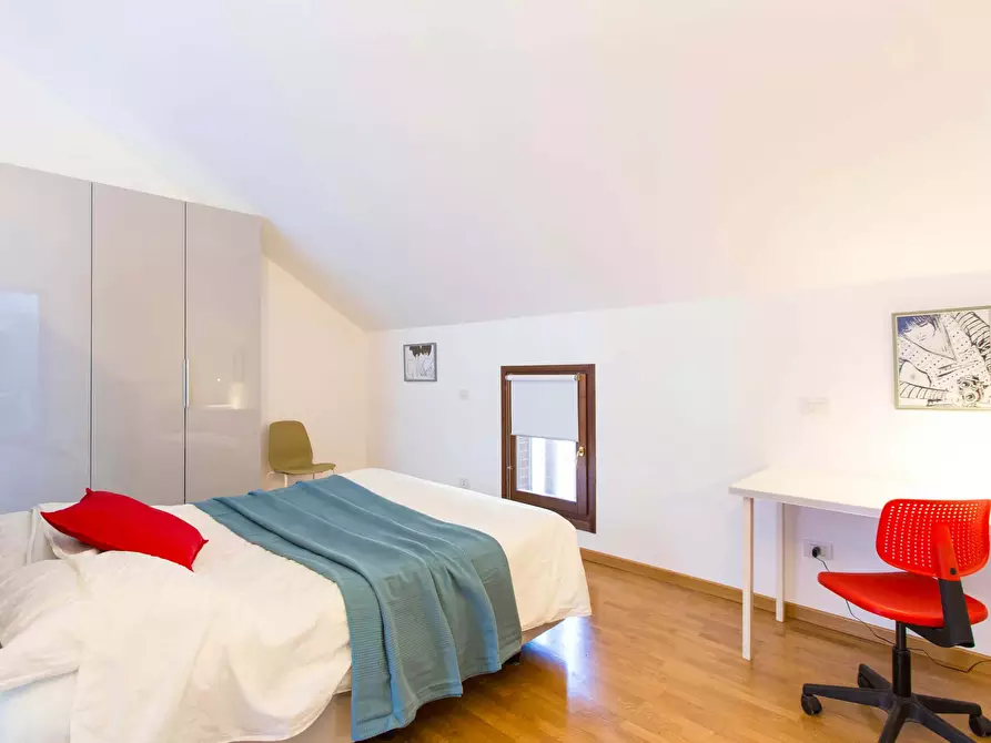 Immagine 9 di Appartamento in affitto  in Via Console Marcello a Milano