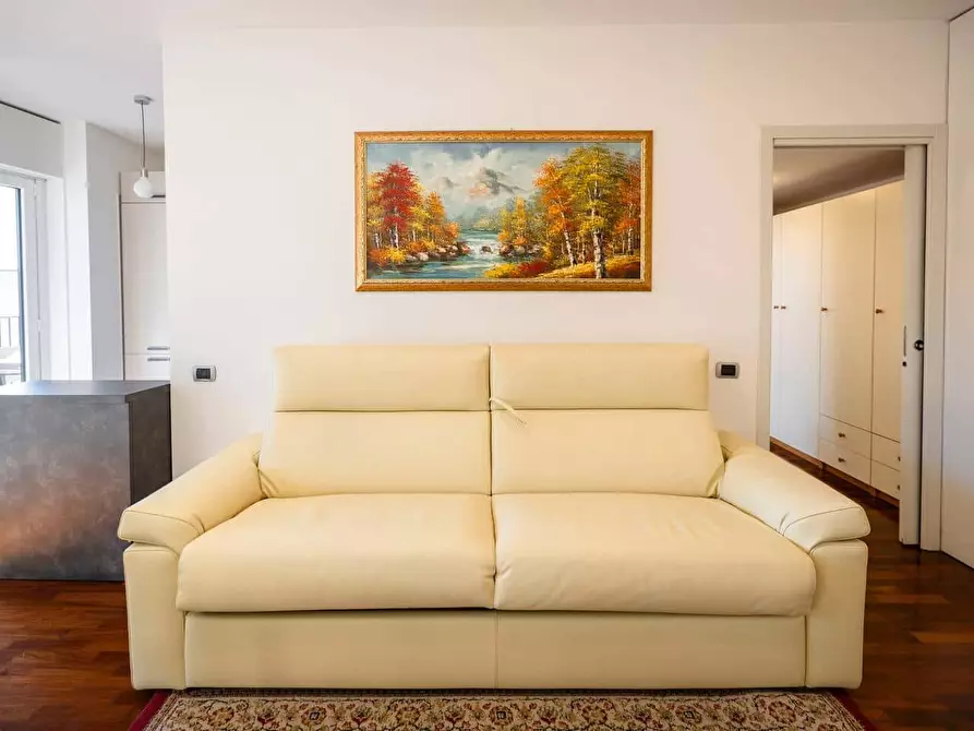 Immagine 26 di Appartamento in affitto  in Viale dell'Innovazione11 a Milano